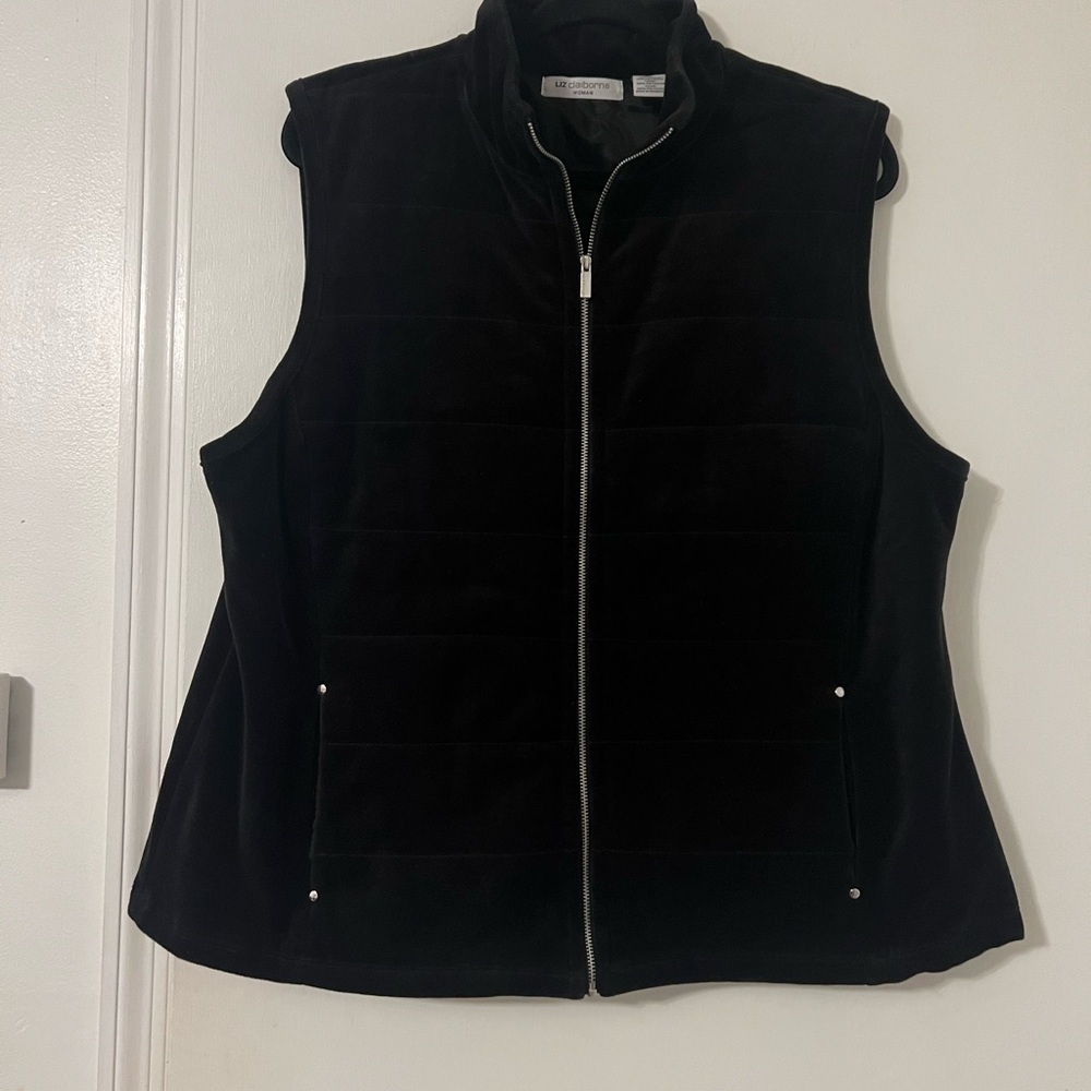 Liz Claiborne Black Sleeveless Vest size 1X (R131) - Picture 1 of 7